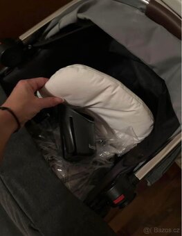 Na prodej kočárek - 8