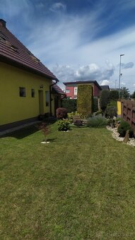 Rodinný dům 6+1+garáž v Litovli, pozemek 1012 m². - 8