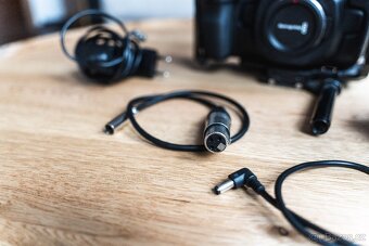 Blackmagic Design Pocket Cinema Camera 4K + Metabones + přís - 8