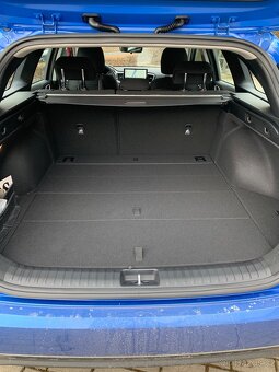 Kia Ceed SW 1,5 T-GDi GPF Spin 103 kW - 8