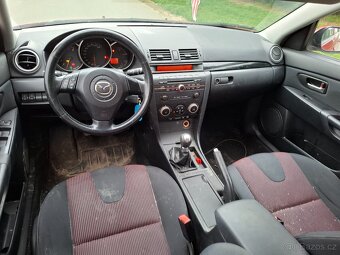 Mazda 3 1.4i 62 kw Klima Model 2005//Na Opravu/// - 8