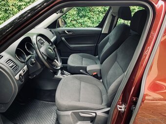 ŠKODA YETI 2,0TDI 103KW 4x4 DSG WEBASTO XENONY NAVI - 8