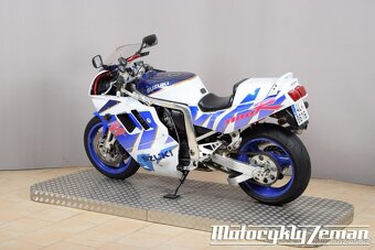 Suzuki GSX-R 1100 1992 - 8