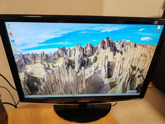 Dell Optiplex 7010/8GB/SSD+250HDD/monitor/klávesnice/myš - 8