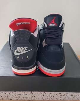 Nike Air Jordan 4 Retro Bred - 8