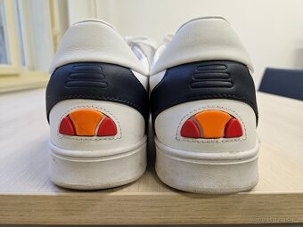 Prodám boty Ellesse bílé, velikost 43 - pěkný stav - 8
