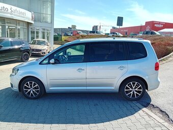 VOLKSWAGEN TOURAN 1,6 TDI /NAVI/2xKOLA/ROZVODY/ODPOČET DPH/ - 8