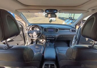 Kia Sorento 2.2 ,AWD ,7 míst - 8
