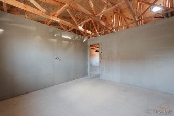 Prodej rodinného domu - 239 m² Měnín, okr. Brno - venkov - 8