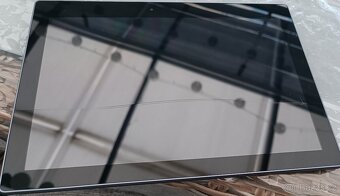 Lenovo (TB3-x70L) Tab3 / 10" / 2GB RAM /SIM - LTE / PRASKLY - 8