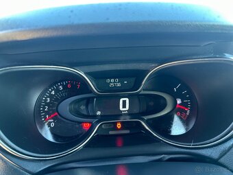 Renault Captur Limited 1.3 TCe 96kW 2019 - 8