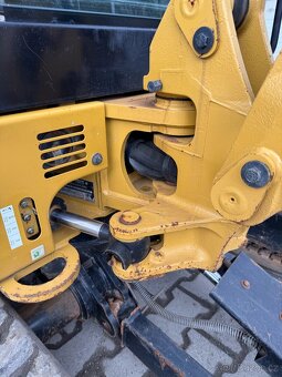 Minibagr CAT 301.8 - 8