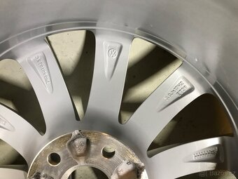 Alu R17 Sydney Sharan 7N - 8