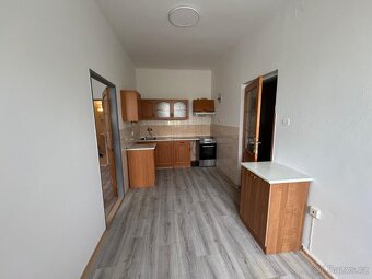 Pronájem bytu Uhlířské Janovice, 3+KK - 8
