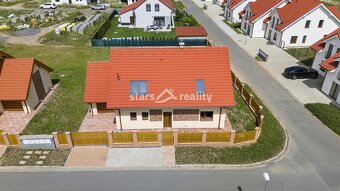 Prodej novostavby RD 5+kk s garáží, Veltrusy okr. Mělník - 8