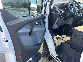 Ford Transit Custom 9 míst 2,2TDCi 125 PS L2H2 TZ 2016 - 8
