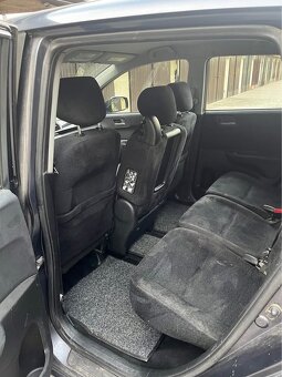 Honda Fr-v 1.7 vtec - 8