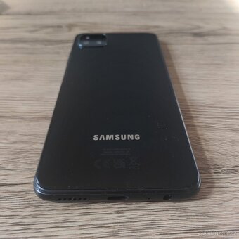 Samsung Galaxy A22 5G- 6.6" 90Hz FHD+/ 64GB ROM/4GB RAM šed - 8