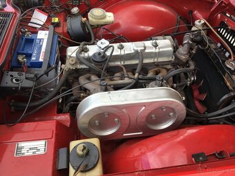 Triumph TR6 - 8
