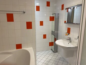 Byt 2+kk,55 m2,P.9-Prosek, Jetrichovicka - 8