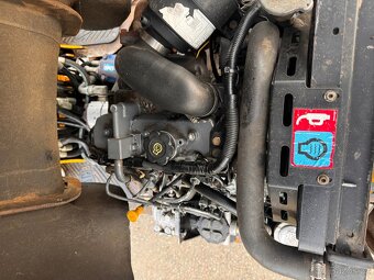 Minibagr JCB 8010 2x lzice precepovany - 8