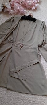 Asos olivové zavinovací krátké šaty - 8