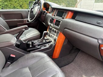 Range Rover 4.4i - 8