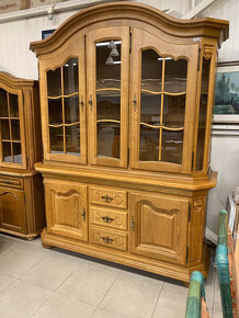 Dubový dvoudílný Belgický dressoar - 8