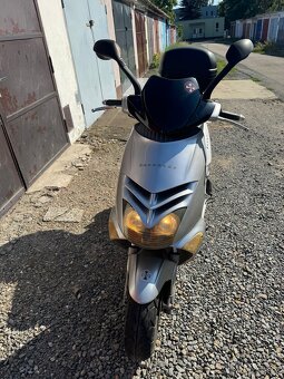 Aprilia Leonardo 250 - 8