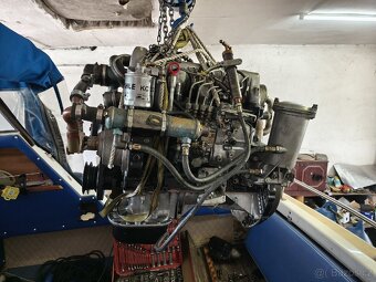 Motor Mercedes Benz 2,4 d 72 hp - 8