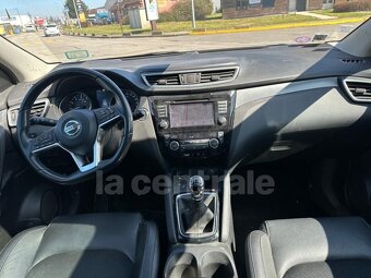 NISSAN QASHQAI II (2) 1.3 DIG-T 140 TEKNA mod 2020 - 8