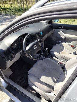 VW Golf 4 variant 1.8t - 8