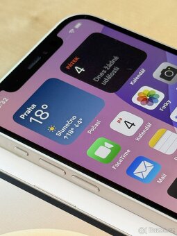 Apple iPhone 12 White 64GB - 8