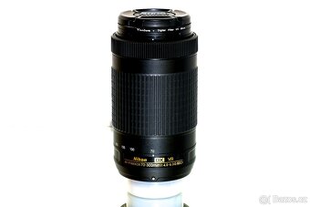 Nikon AF-P DX 70-300mm G VR + UV filtr TOP STAV - 8