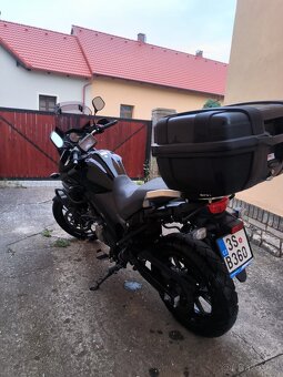 Suzuki VSTROM DL650 - 8