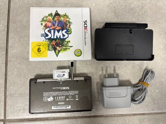 Nintendo 3DS + dokovací stanice + originál nabíječka + hra S - 8
