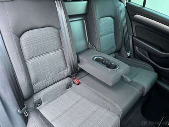 VW Passat 2.0 TDi 147 kW Business DSG - 8