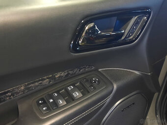 Dodge Durango SRT 6,4 V8 Hemi - 8