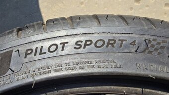 Letní pneu 225/40/18 Michelin - 8