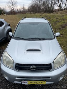 Toyota Rav4 2.0D 85 kw, 4x4, 2005, 161 000 km, 2x sada kol - 8