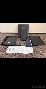 Samsung Z Fold - 8