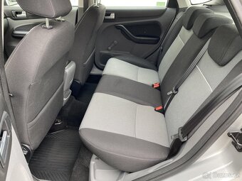 Ford Focus 1.6 i , 74 kW benzín, 2010 - 8