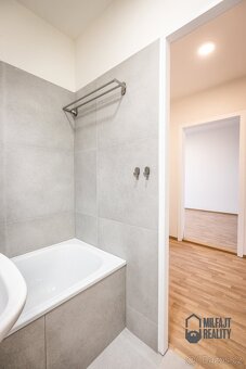 Pronájem bytu 2+kk, 45 m2 - Liberec VI-Rochlice, ev.č. 06682 - 8