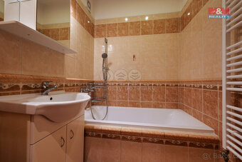 Prodej bytu 3+kk, 44 m², Olomouc, ul. Fischerova - 8