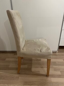 Jídelní stůl se 6 židli - 8
