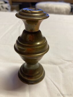 směs starožitných a retro věcí - 8