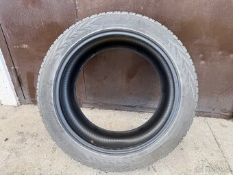 Zimní pneumatiky Nokian WR SUV4 315/40/21 - 3ks - 8