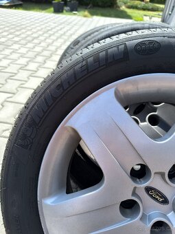 Prodám plechové disky Ford - 8