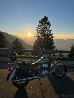 Honda Shadow VT125 - 8