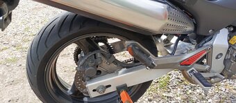Honda Hornet 600 - 8